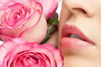 గులాబీ పెదాలను పొందే మార్గాలు – Pink Rose Lips