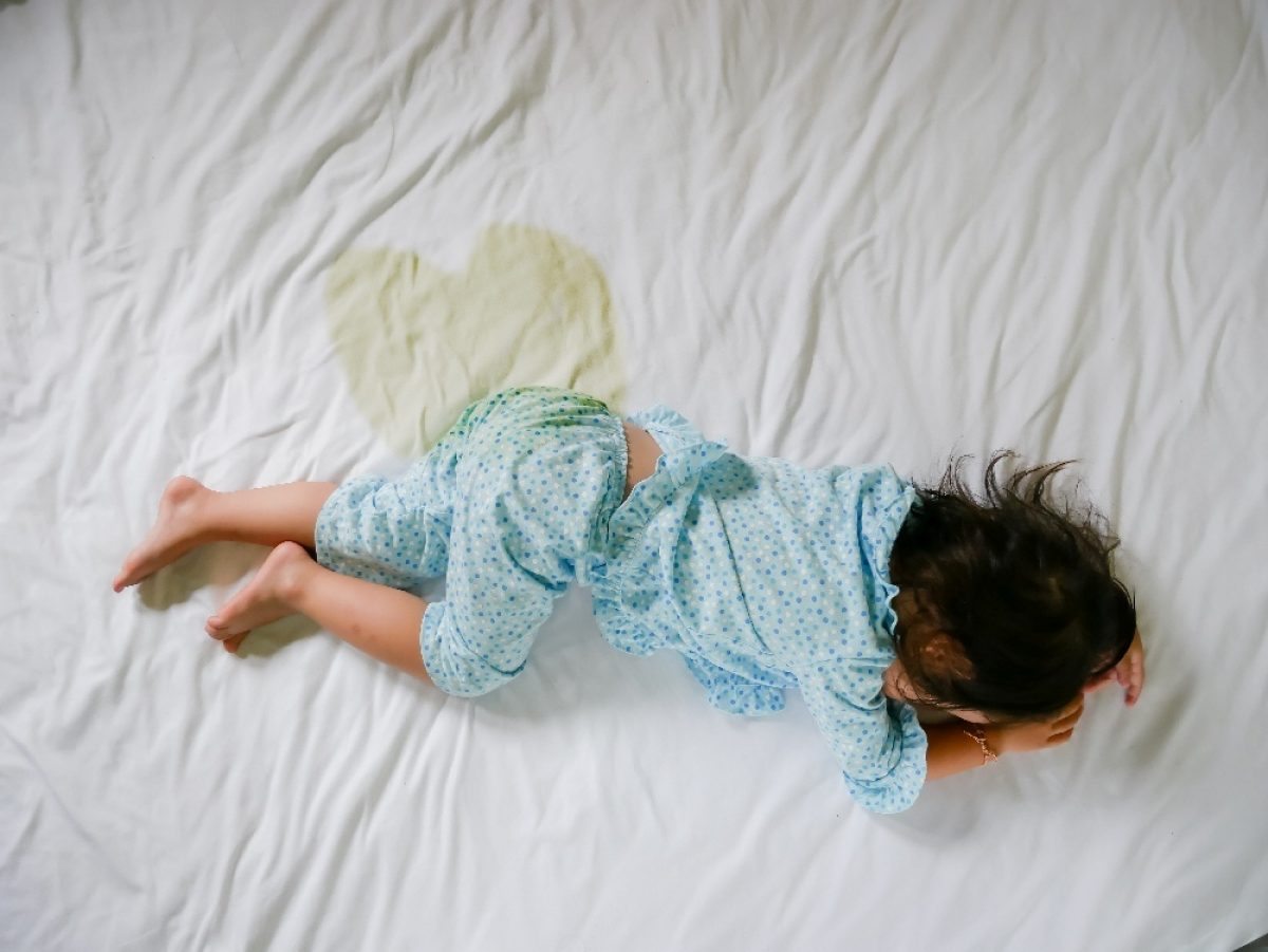 పిల్లలలో బెడ్‌వెట్టింగ్ ఆపడం ఎలా? – How to handle bedwetting?