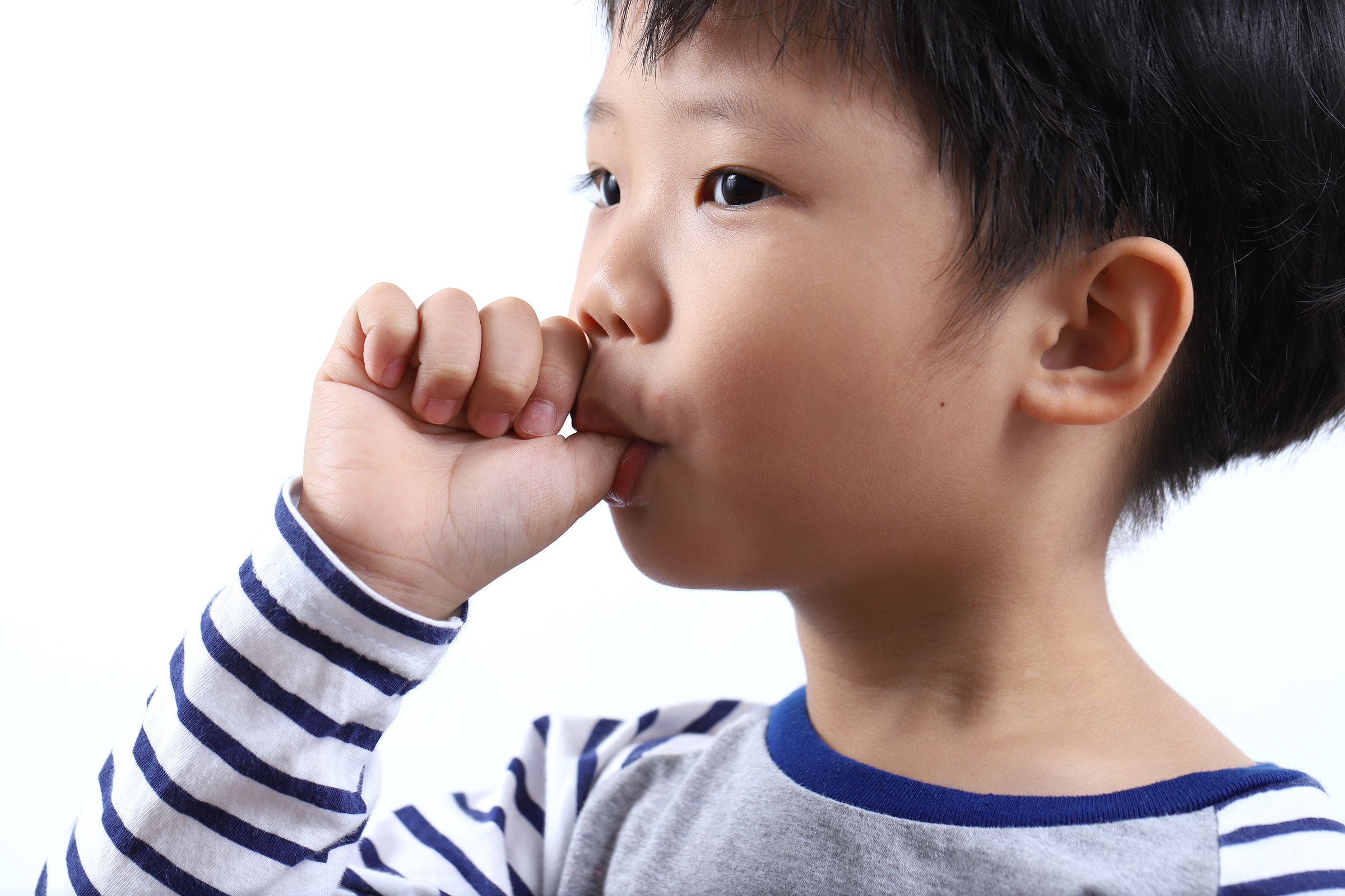 పిల్లలలో పెదవి చప్పరించడం అలవాటును ఎలా ఆపాలి? – Stop lip sucking habit in children